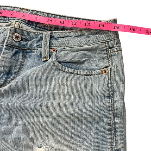 Vintage American Eagle Gently Loved Light Wash Distressed Bootcut Jeans Size 4R - Picture 4 of 15